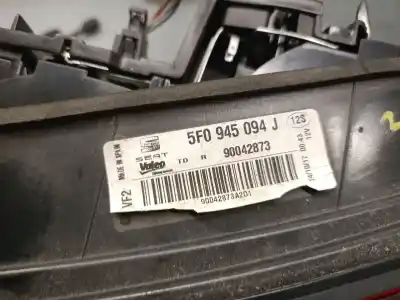 Автозапчасти б/у правый задний фонарь в двери за seat leon (5f1) 1.2 tsi ссылки oem iam 5f0945094j 90042873 valeo 5f0945094j