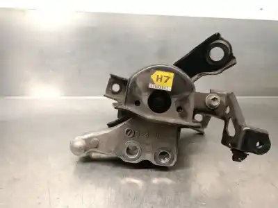 Second-hand car spare part right engine support for toyota rav 4 iv (_a4_) 2.5 hybrid (ava42_) oem iam references 1230536090  1230536090