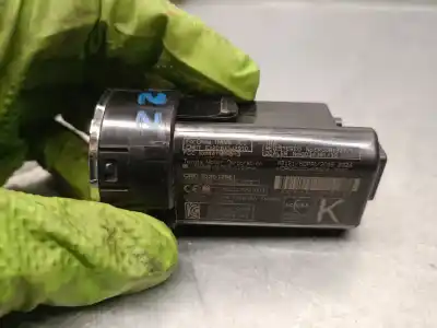 Автозапчастина б/у кнопка старт/стоп для toyota yaris (_p13_) 1.5 hybrid (nhp130_) посилання на oem iam 2010dj2910  