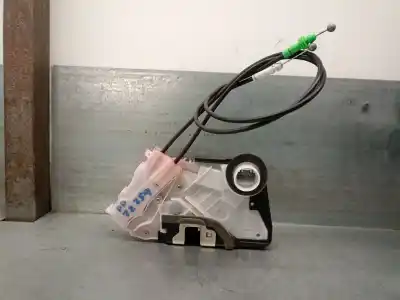 Автозапчасти б/у замок передней правой двери за toyota yaris (_p13_) 1.5 hybrid (nhp130_) ссылки oem iam 690300d540  690300d540