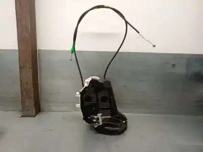 Автозапчасти б/у замок задней левой двери за TOYOTA YARIS (_P13_) 1.5 HYBRID (NHP130_) ссылки OEM IAM 690600D310  690600D310