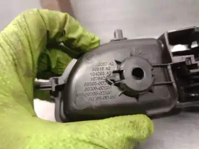 Автозапчасти б/у внутренняя задняя правая ручка за toyota yaris (_p13_) 1.5 hybrid (nhp130_) ссылки oem iam 692050d271 692050d201 692050d450c1