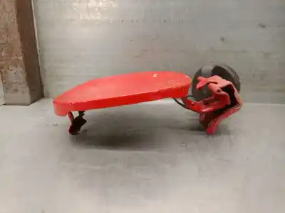 Автозапчасти б/у наружная крышка топлива за toyota yaris (_p13_) 1.5 hybrid (nhp130_) ссылки oem iam 773500d080  773500d080