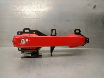 Автозапчастина б/у ліва передня зовнішня ручка для toyota yaris (_p13_) 1.5 hybrid (nhp130_) посилання на oem iam 692020d070  692020d070