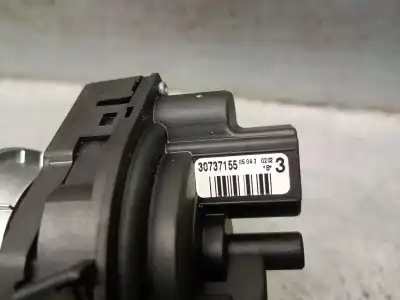 Second-hand car spare part ignition switch for volvo v50 (545) 1.6 d oem iam references 30737155  30737155