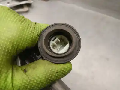 Автозапчастина б/у регулятор склона задній лівий для toyota yaris (_p13_) 1.5 hybrid (nhp130_) посилання на oem iam 857100d100 973582101 698400d220