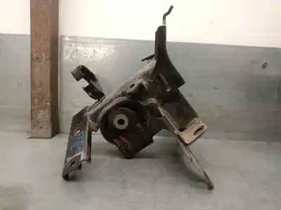 Автозапчасти б/у левая опора двигателя за toyota yaris (_p13_) 1.5 hybrid (nhp130_) ссылки oem iam 123720m100