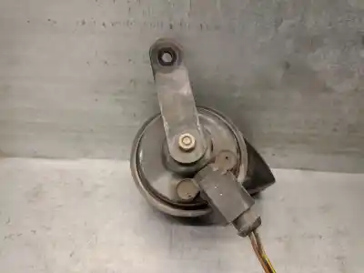 Pezzo di ricambio per auto di seconda mano corno per audi a2 (8z0) 1.4 riferimenti oem iam 8z0951221b  