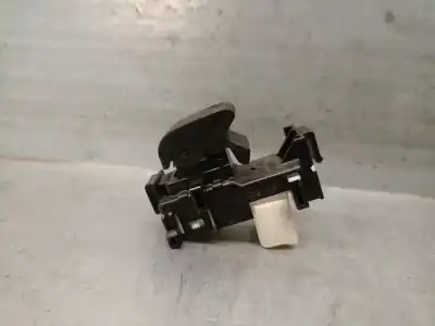 Автозапчасти б/у управление задними левыми стеклами за toyota yaris (_p13_) 1.5 hybrid (nhp130_) ссылки oem iam 19282918  