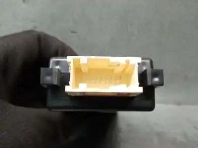 Pezzo di ricambio per auto di seconda mano modulo comfort per peugeot 308 sw i (4e_, 4h_) 1.6 hdi riferimenti oem iam 9665099680 0304048 siemens 