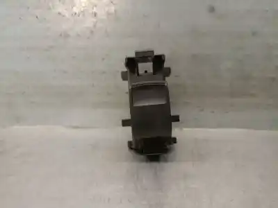 Автозапчастина б/у управління склами задніх правіх для toyota yaris (_p13_) 1.5 hybrid (nhp130_) посилання на oem iam 19282919  