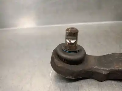 Peça sobressalente para automóvel em segunda mão braço de suspensão inferior dianteiro direito por citroen saxo 1.4 sx referências oem iam 352079  352079