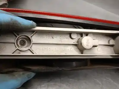Автозапчасти б/у правый задний фонарь за ford focus ii turnier (da_, ffs, ds) 1.6 tdci ссылки oem iam 4m5113n004c  1420466