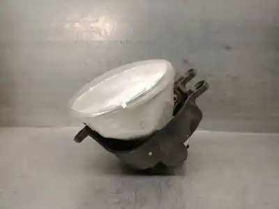 Автозапчасти б/у правая противотуманная фара за toyota yaris (_p13_) 1.5 hybrid (nhp130_) ссылки oem iam 8121002110 90008490 valeo 8121002110