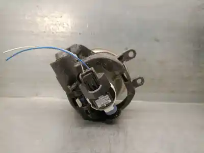 Автозапчасти б/у левая противотуманная фара за toyota yaris (_p13_) 1.5 hybrid (nhp130_) ссылки oem iam 8122002110 90008497 valeo 8122002110