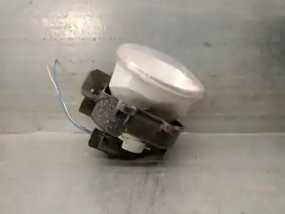 Автозапчасти б/у левая противотуманная фара за toyota yaris (_p13_) 1.5 hybrid (nhp130_) ссылки oem iam 8122002110 90008497 valeo 8122002110