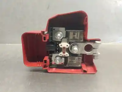 Second-hand car spare part fuse box unit for toyota rav 4 iv (_a4_) 2.5 hybrid (ava42_) oem iam references 9098205063