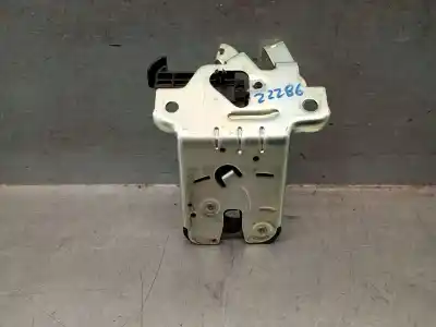 Автозапчасти б/у ЗАМОК БАГАЖНИКА/ВОРОТ за SEAT ATECA (KH7, KHP)  ссылки OEM IAM 5F0827505  5F0827505