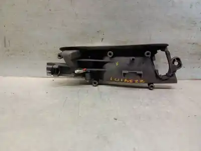 Second-hand car spare part interior left front handle for audi a3 (8p1) 2.0 tdi oem iam references 8p3837019a  8p3837019a