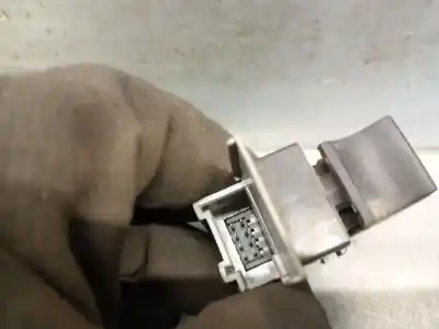 Second-hand car spare part rear right power window switch for audi a3 (8l1) 1.9 tdi oem iam references 8l0959855  8l0959855