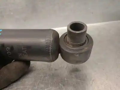 Peça sobressalente para automóvel em segunda mão amortecedor traseiro direito por citroen saxo 1.4 sx referências oem iam 5206f8 341101 kyb 5206f8