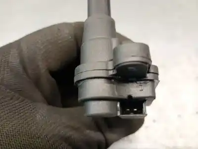 Автозапчасти б/у наружная крышка двигателя топливо за seat ateca (kh7, khp) 1.4 tsi ссылки oem iam 8v0862159  8v0862159