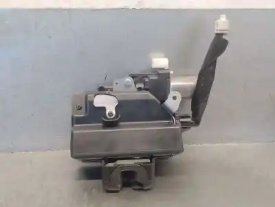 Second-hand car spare part trunk lock for toyota rav 4 iv (_a4_) 2.5 hybrid (ava42_) oem iam references 6935042060