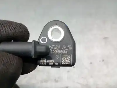 Peça sobressalente para automóvel em segunda mão sensor por seat ateca (kh7, khp) 1.4 tsi referências oem iam 3q0959351a  