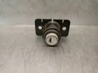 Second-hand car spare part tailgate lock for seat 127 seat 127 oem iam references 