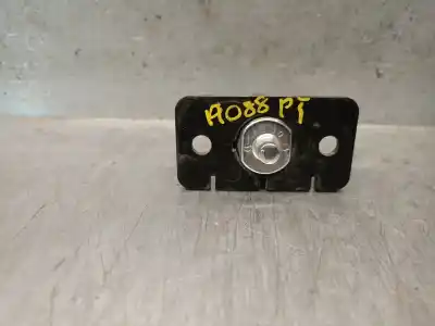 Second-hand car spare part tailgate lock for seat 127 seat 127 oem iam references   