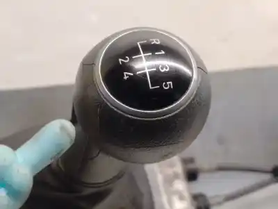 Автозапчасти б/у рычаг переключения передач за seat leon (1p1) 1.6 tdi ссылки oem iam 1k0711049ch  1k0711050a