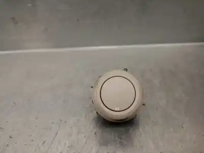 Second-hand car spare part sunroof/convertible top switch for renault scenic ii authentique oem iam references 2211325b