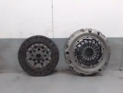 Автозапчастина б/у комплект зцеплення для OPEL ASTRA H (A04) 1.7 CDTI (L48) Посилання на OEM IAM 55355302  93174540