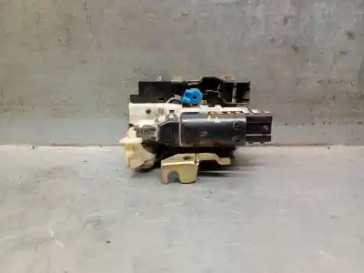 Second-hand car spare part rear left door lock for renault kangoo (kc0/1_) 1.5 dci (kc07) oem iam references 7701472044  7701472044