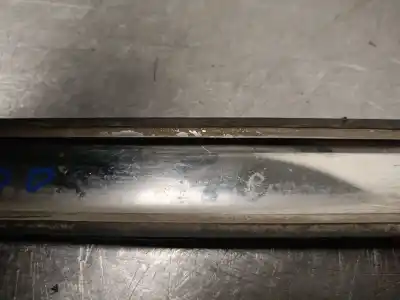 Peça sobressalente para automóvel em segunda mão molduras frontais por seat 127 seat 127 referências oem iam   