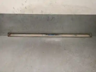 Peça sobressalente para automóvel em segunda mão molduras frontais por seat 127 seat 127 referências oem iam   