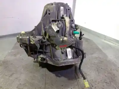 Second-hand car spare part gearbox for renault megane ii (bm0/1_, cm0/1_) 1.5 dci (bm1e, cm1e) oem iam references tl4a001 s256033 7701477994