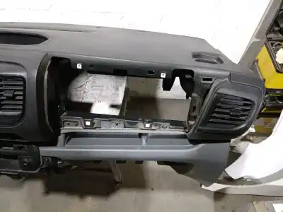 Second-hand car spare part dashboard for citroen jumpy furgón (v_) 2.0 bluehdi 120 oem iam references 98081684zd  98081684zd
