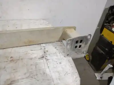 Pezzo di ricambio per auto di seconda mano rinforzo paraurti posteriore per citroen jumpy furgón (v_) 2.0 bluehdi 120 riferimenti oem iam 9811393180  9811393180