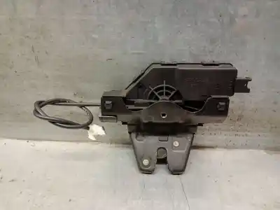 Second-hand car spare part trunk lock for bmw 3 (e90) 330 xd oem iam references 51247840617  51247840617