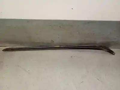 Peça sobressalente para automóvel em segunda mão molduras frontais por bmw 3 (e90) 330 xd referências oem iam 51130034044  51130034044