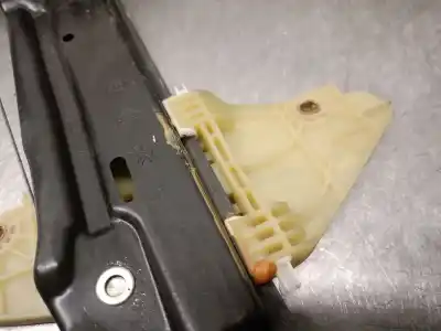 Second-hand car spare part passenger side right window regulator for citroen jumpy furgón (v_) 2.0 bluehdi 120 oem iam references 9829889680  9829889680