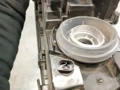 Second-hand car spare part right headlight for bmw 3 (e46) 320 d oem iam references 63127165770  63127165770