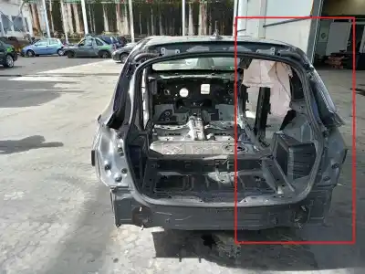 Автозапчастина б/у право задне крило (різ) для bmw 2 active tourer (f45) 218 d посилання на oem iam 41007408626  41007408626