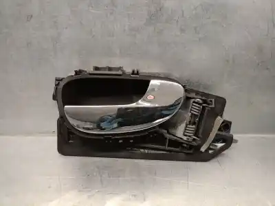 Peça sobressalente para automóvel em segunda mão puxador interior dianteiro direito por peugeot 307 cc (s1) 2.0 referências oem iam 9643604477
