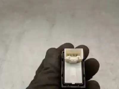 Автозапчастина б/у передній правий віконний вимикач для skoda fabia ii combi (545) 1.9 tdi посилання на oem iam 5j0959855  5j0959855