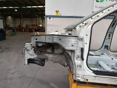 Автозапчастина б/у задне ліве крило (різ) для ssangyong xlv suv e-xgi 160 посилання на oem iam 173910  