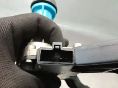 Автозапчасти б/у мотор заднего стеклоочистителя за kia cee'd fastback (ed) 1.6 crdi 115 ссылки oem iam 987001h000 f00s2b2172 kamco 