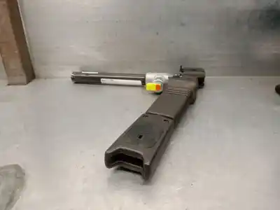 Автозапчастина б/у правий натяжач подушки безпеки для ssangyong xlv suv e-xgi 160 посилання на oem iam 7466235000lbh  