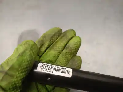 Автозапчастина б/у правий натяжач подушки безпеки для ssangyong xlv suv e-xgi 160 посилання на oem iam 7466235000lbh  